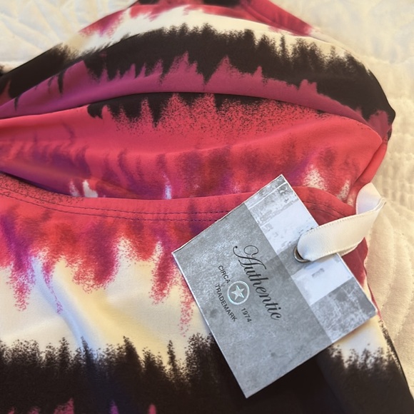 Converse Tankini Top / NWT - Picture 2 of 10